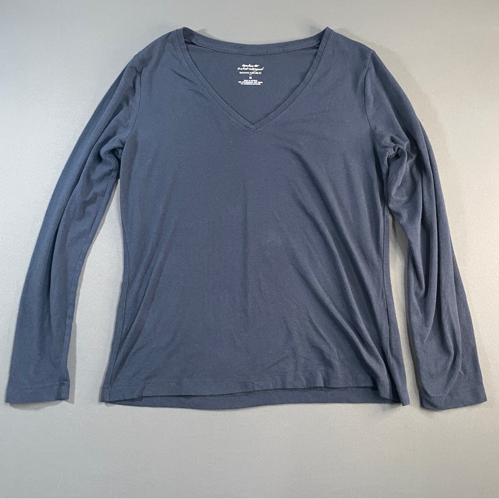 Banana Republic Women's Long Sleeve V-Neck Top
